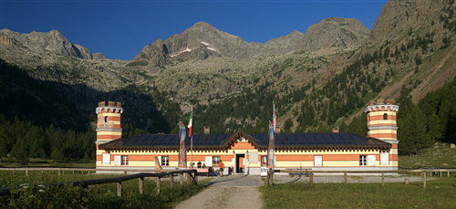 Rifugio Valasco - Reale Cas...